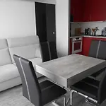 Vittoria Immobilier 1-reglement Sur Place - Cheques Acceptes