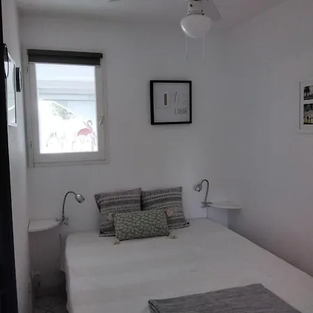 Vittoria Immobilier 1-reglement Sur Place - Cheques Acceptes Apartament