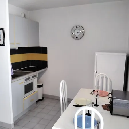 Vittoria Immobilier 1-reglement Sur Place - Cheques Acceptes *