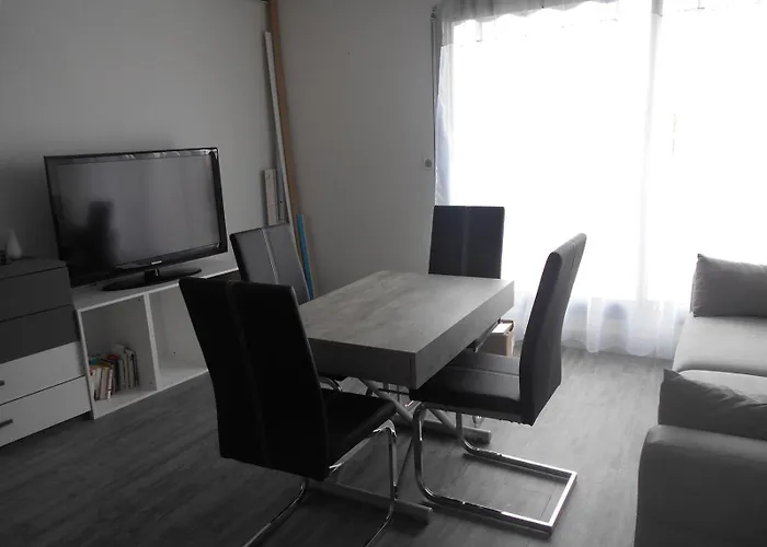 Vittoria Immobilier 1-reglement Sur Place - Cheques Acceptes 라그랑모트