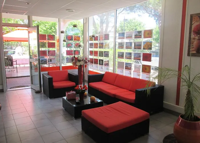 Vittoria Immobilier 1-reglement Sur Place - Cheques Acceptes